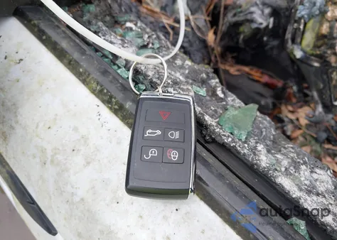 2021 Land Rover Range Rover Velar P250 R-Dynamic S z USA, uszkodzony, nr VIN SALYT2EX6MA311050